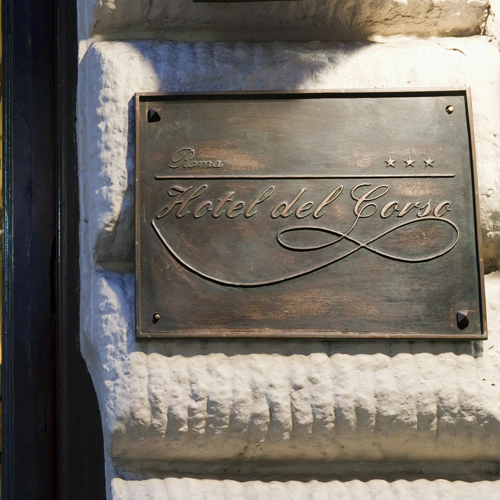 hotel-del-corso-roma-esterno-01-q